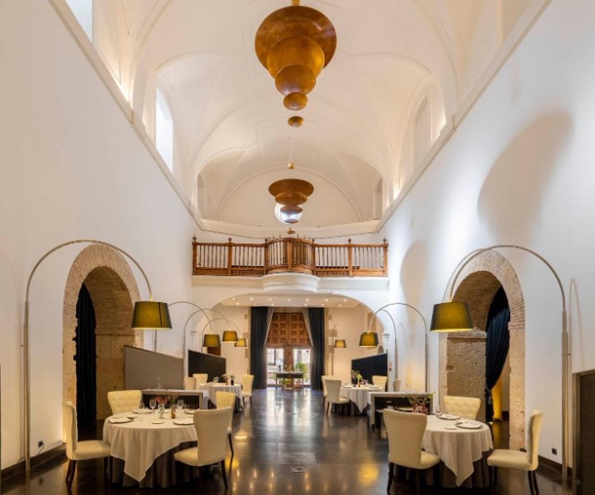 欧洲之星公司举办的卡普奇诺酒店（Hoteláurea Convento Capuchinos）