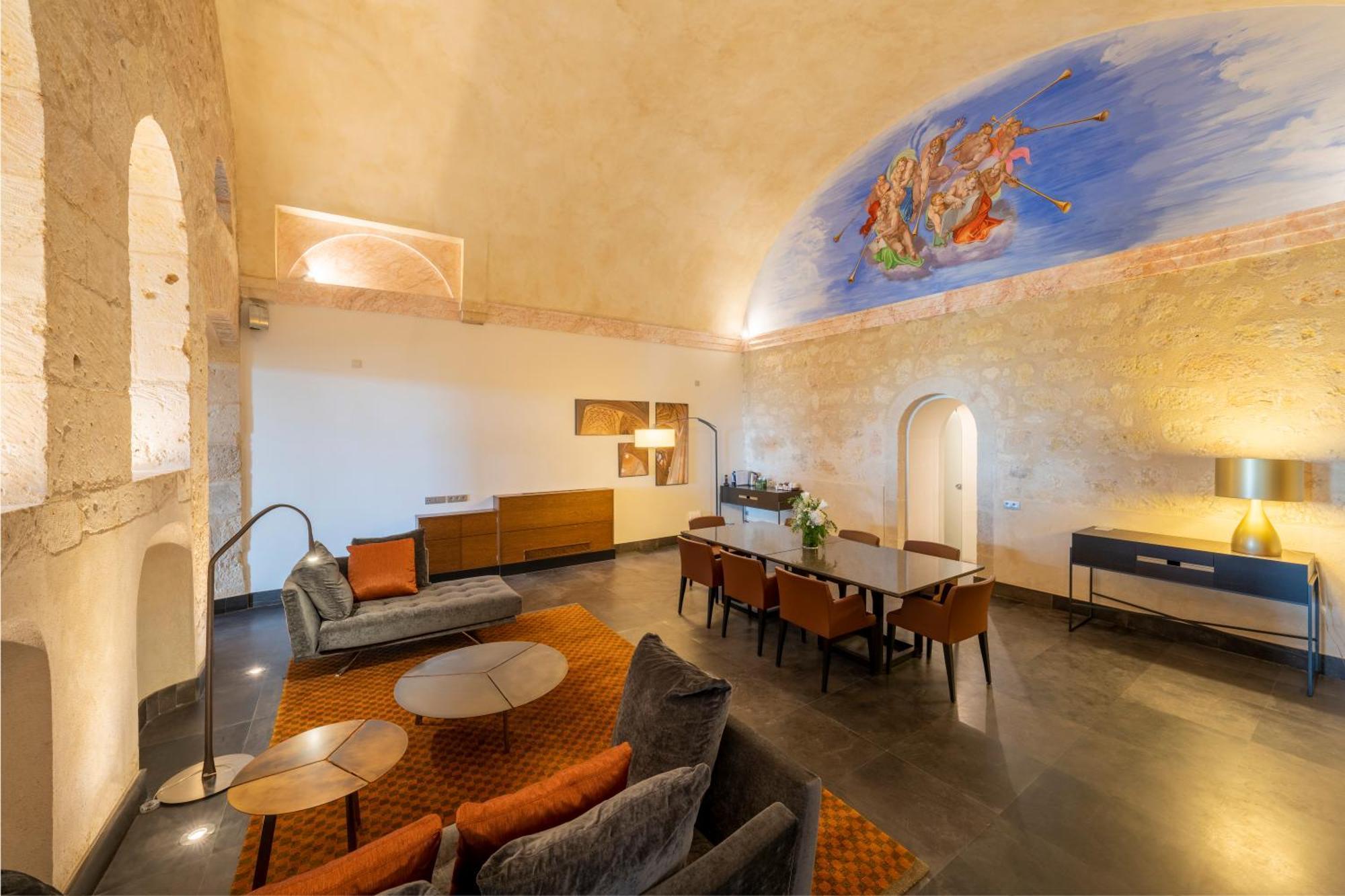 欧洲之星公司举办的卡普奇诺酒店（Hoteláurea Convento Capuchinos）